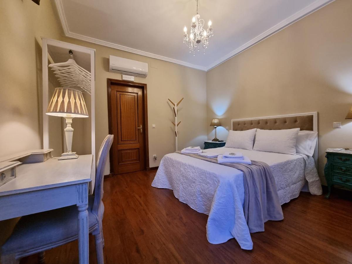 Casa de Huéspedes Lorca Alcalá de Henares Esterno foto