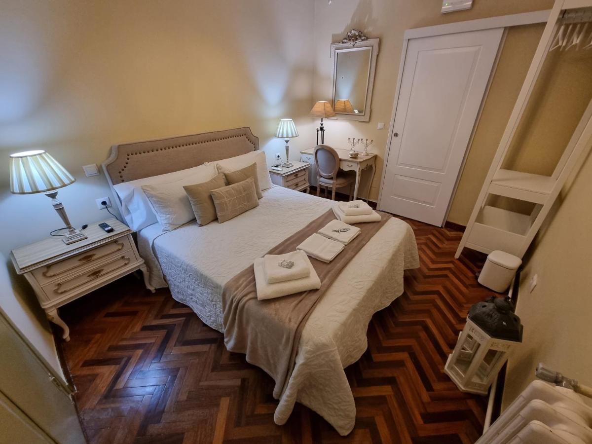 Casa de Huéspedes Lorca Alcalá de Henares Esterno foto