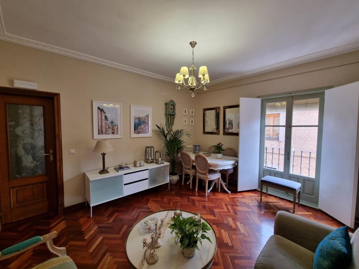 Casa de Huéspedes Lorca Alcalá de Henares Esterno foto