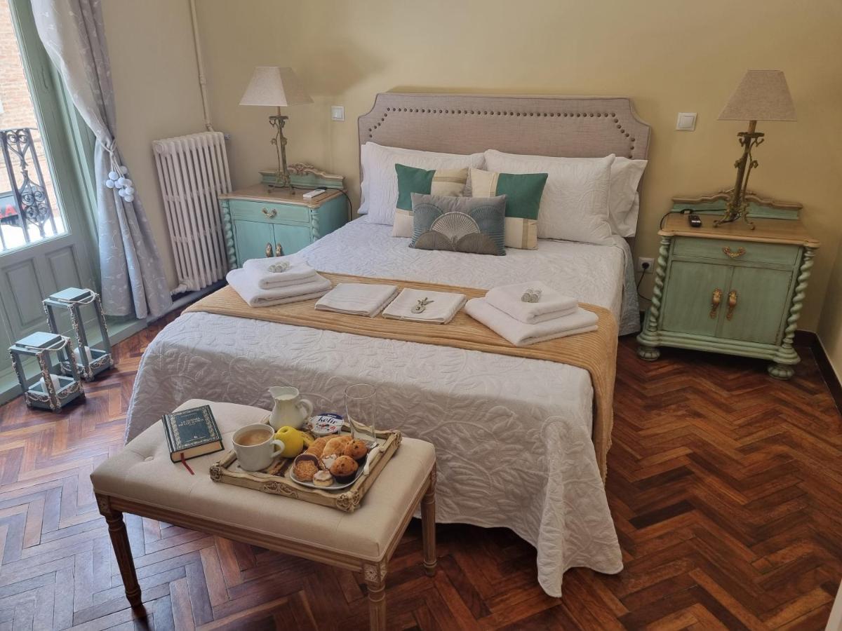 Casa de Huéspedes Lorca Alcalá de Henares Esterno foto